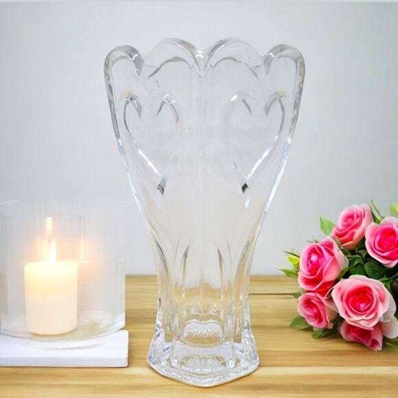 Vintage Crystal Heart Ruffle Square Sweetheart Vase - Picture 1 of 13
